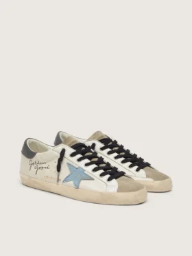 Super-Star en cuir nappa avec étoile en daim bleu clair et languette de talon en cuir gris