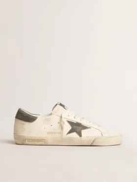 Super-Star en cuir nappa avec étoile et languette de talon en daim gris