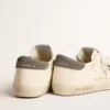 Super-Star en cuir nappa avec étoile et languette de talon en daim gris