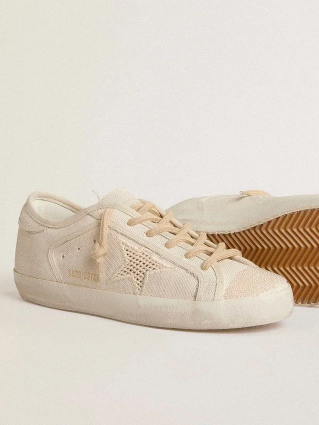 Super-Star en toile couleur perle avec une étoile effet maille ton sur ton