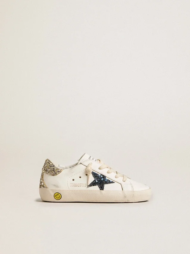 Super-Star Junior en cuir avec étoile pailletée et languette au talon