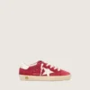 Super-Star Junior en daim rouge avec étoile et languette au talon en cuir blanc