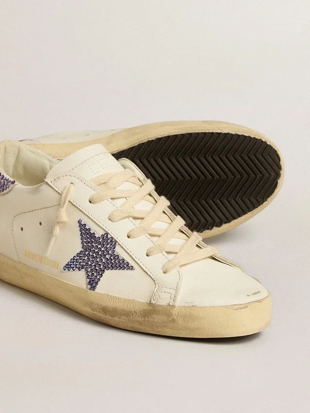 Super-Star LTD pour femme avec étoile en daim et languette au talon ornée de cristaux Swarovski