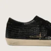 Super-Star LTD pour femme en cuir noir imprimé croco avec étoile et languette de talon en daim noir