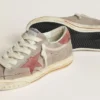 Super-Star LTD pour femme en daim gris avec étoile et languette de talon en daim ciré rouge