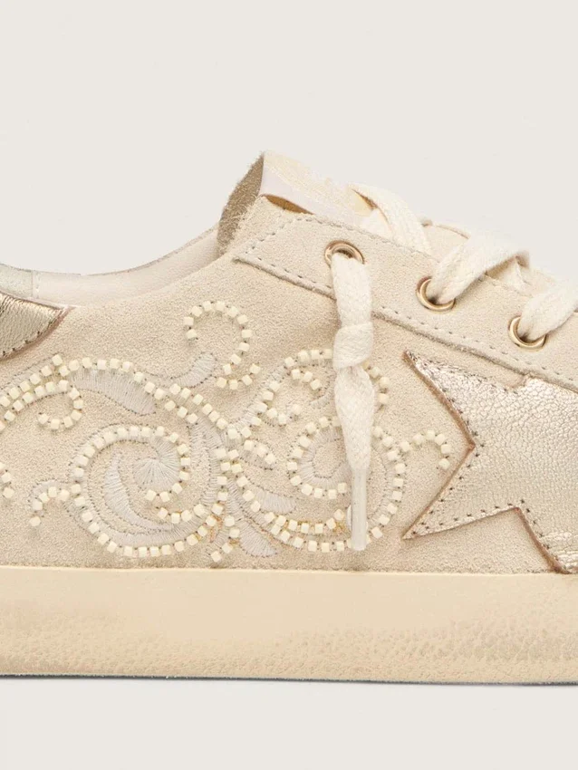 Super-Star LTD pour femme en daim nacré avec étoile dorée et broderie de perles