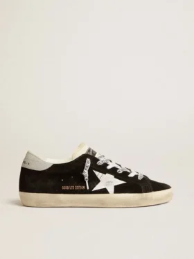 Super-Star LTD pour femme en daim noir avec étoile imprimée blanche et languette de talon pailletée argentée