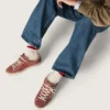 Super-Star LTD pour femme en daim rouge avec étoile pailletée argentée et languette de talon en cuir laminé