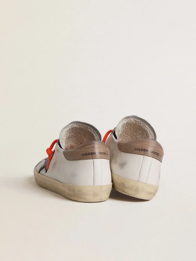 Super-Star LTD pour homme en cuir avec étoile en cuir noir et languette de talon en cuir beige