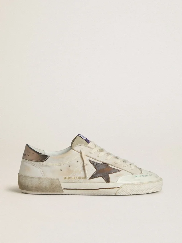 Super-Star LTD pour homme en daim avec étoile en cuir marron et languette de talon en cuir métallisé
