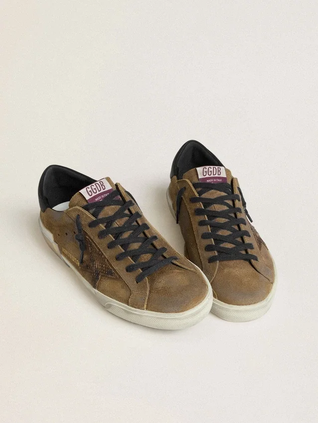 Super-Star LTD pour homme en daim ciré avec étoile imprimé python et languette de talon en cuir nappa