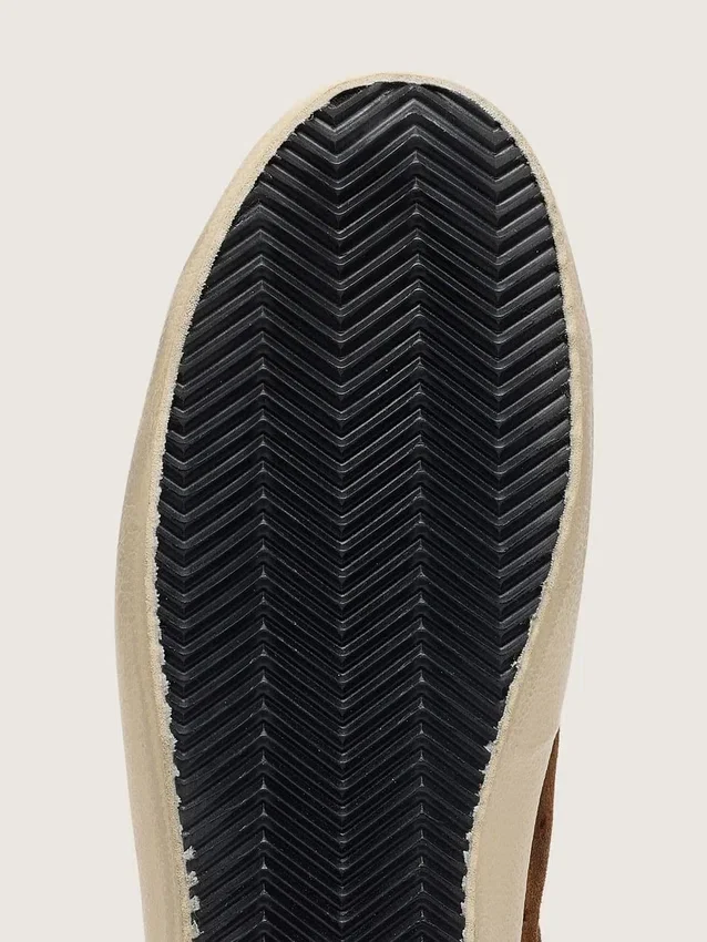 Super-Star LTD pour homme en daim marron avec étoile en cuir rouge brique et broderie aux perles vertes