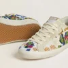 Super-Star pour femme avec perles multicolores et étoile en daim beige