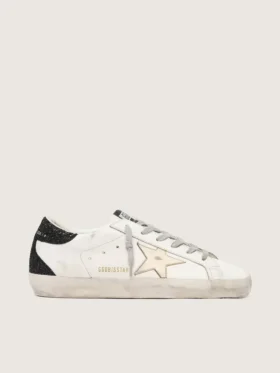 Super-Star pour femme avec étoile dorée et languette de talon à paillettes noires