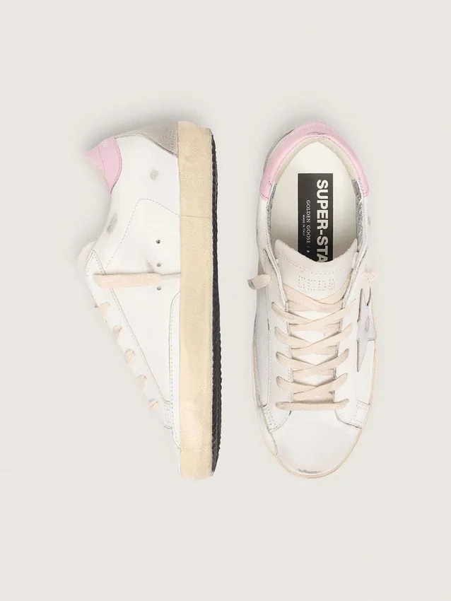 Super-Star pour femme avec étoile en cuir argenté et languette de talon rose