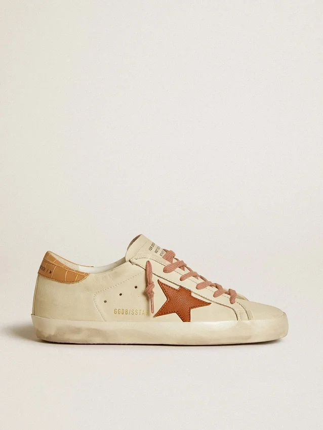 Super-Star pour femme avec étoile en cuir et languette de talon en cuir imprimé crocodile