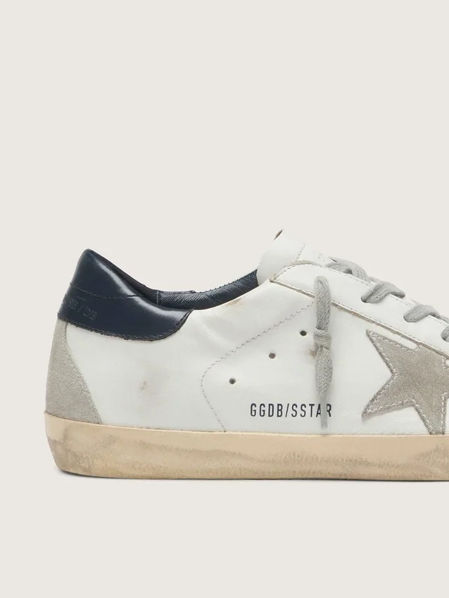 Super-Star pour femme avec étoile en daim et languette de talon bleue