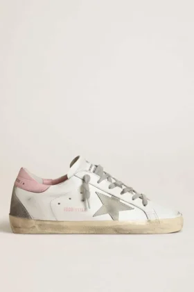 Super-Star pour femme avec étoile en daim gris et languette de talon en cuir rose