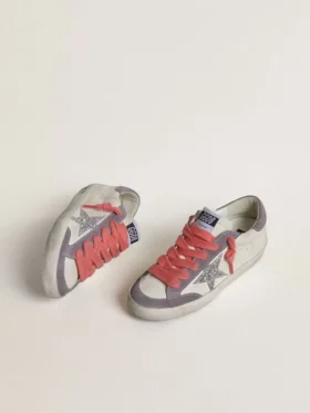 Super-Star pour femme avec étoile pailletée argentée et languette de talon en daim lilas