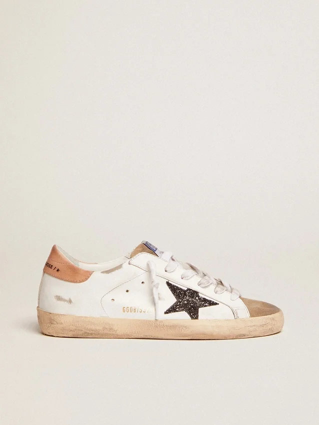 Super-Star pour femme avec étoile pailletée noire et languette de talon rose