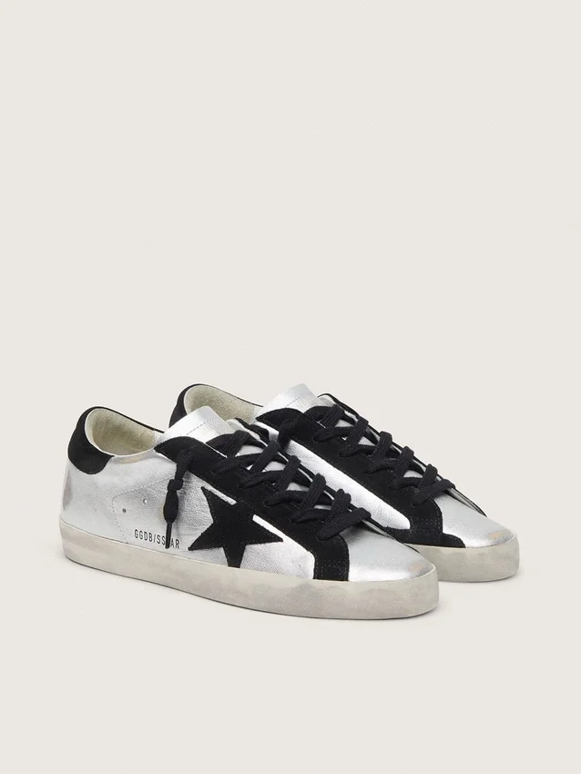 Super-Star pour femme en cuir argenté avec empiècements contrastés