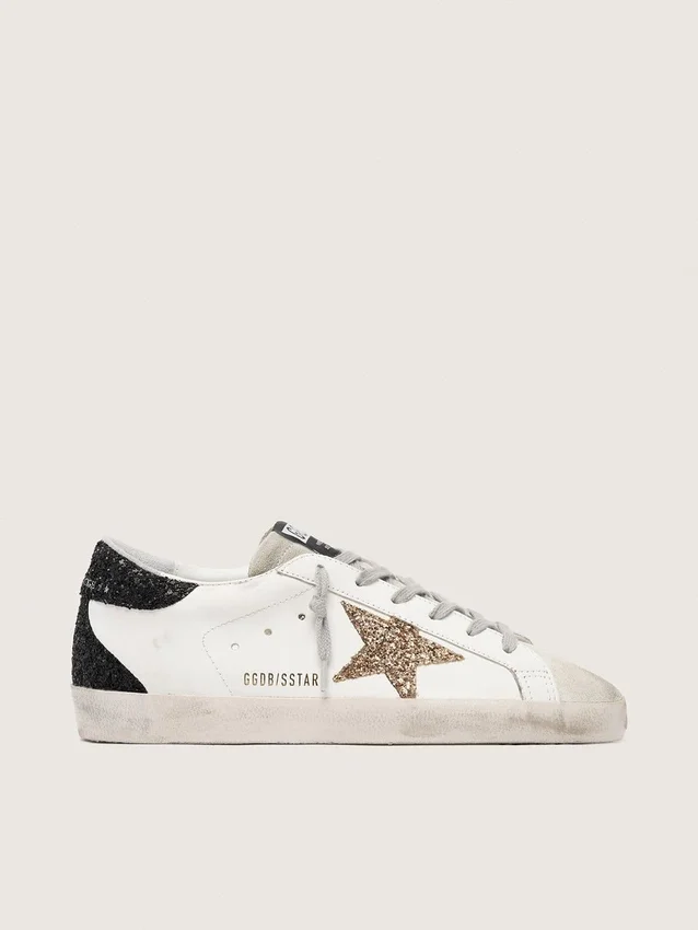 Super-Star pour femme en cuir nappa avec étoile pailletée dorée et languette de talon pailletée noire