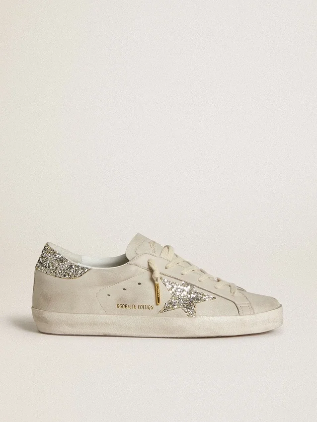 Super-Star pour femme en cuir nappa ivoire avec étoile pailletée platine et languette au talon