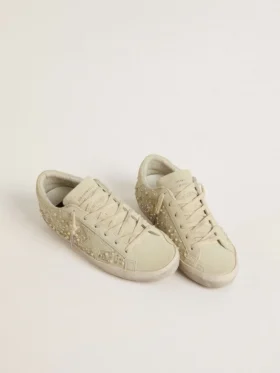 Super-Star pour femme en daim beige avec perles et cristaux Swarovski