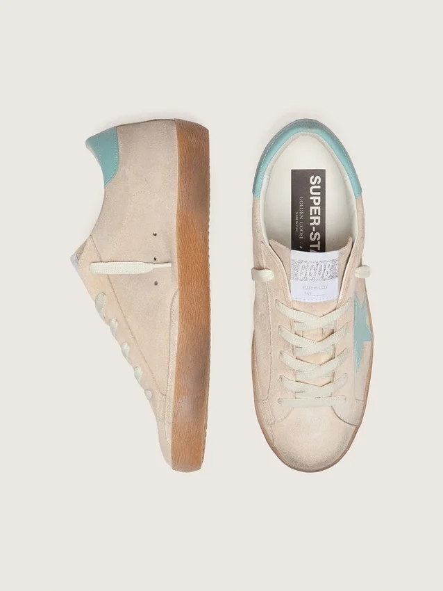 Super-Star pour femme en daim beige avec étoile vert d’eau