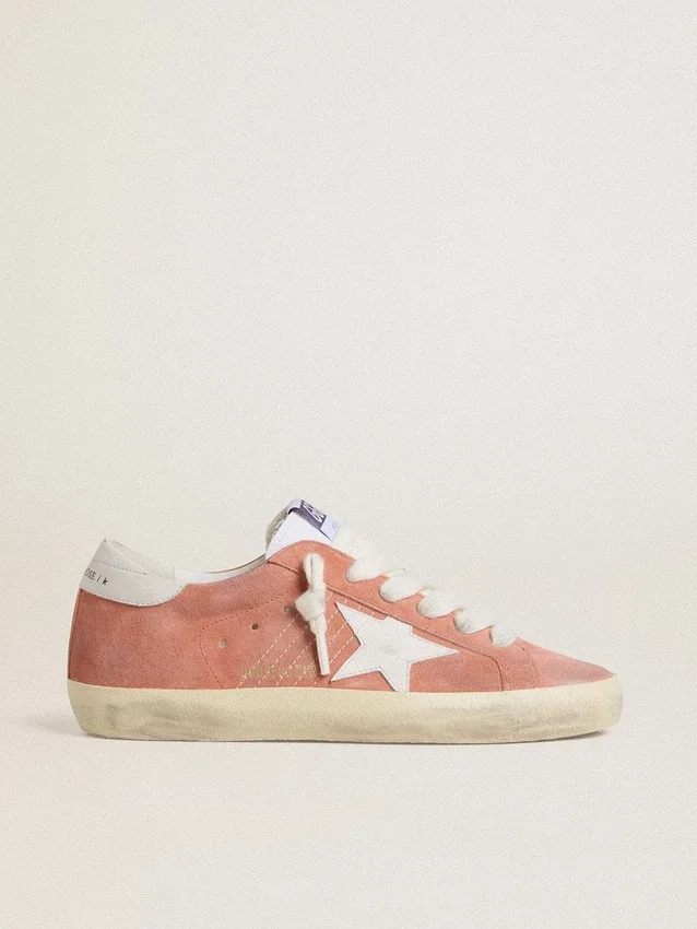 Super-Star pour femme en daim corail avec étoile et languette de talon en cuir blanc