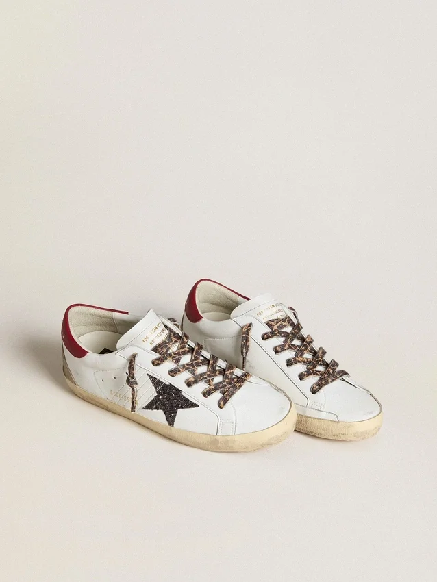 Super-Star pour femme en nappa avec étoile pailletée et languette de talon en nappa rouge