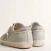 Super-Star pour femme en nappa bleu ciel avec étoile et languette de talon en cuir gris