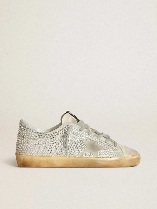 Super-Star pour femme en nubuck blanc vieilli, ornée de cristaux Swarovski