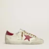Super-Star pour homme avec étoile en cuir rouge et empiècements en daim beige