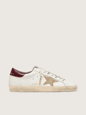 Super-Star pour homme avec étoile en daim couleur sable et languette de talon en cuir à imprimé croco rouge