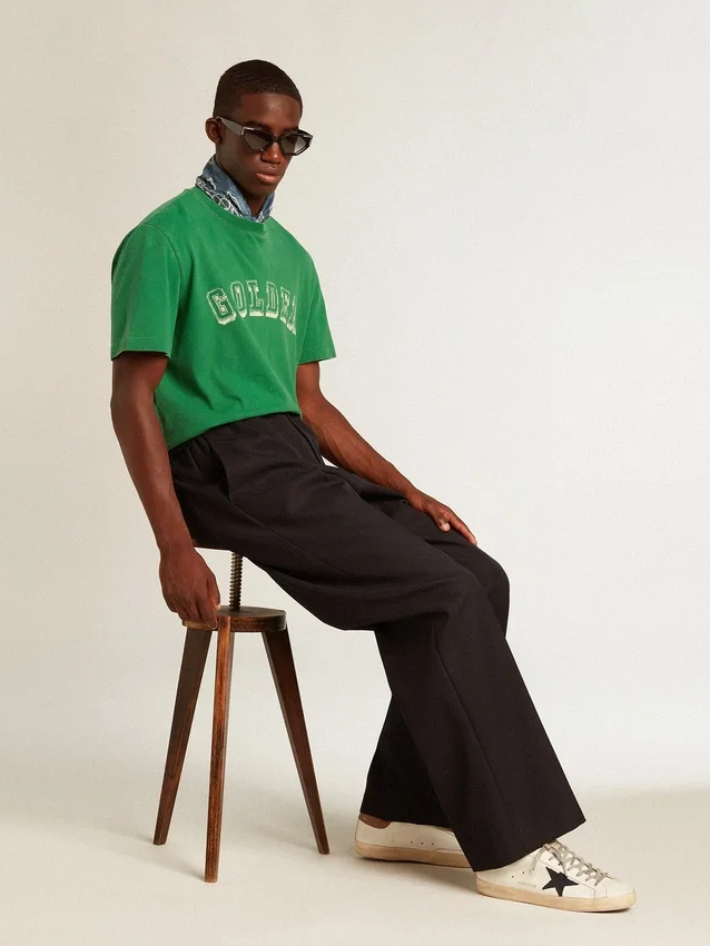 Super-Star pour homme en cuir blanc avec étoile en toile bleu nuit et languette de talon en cuir tabac