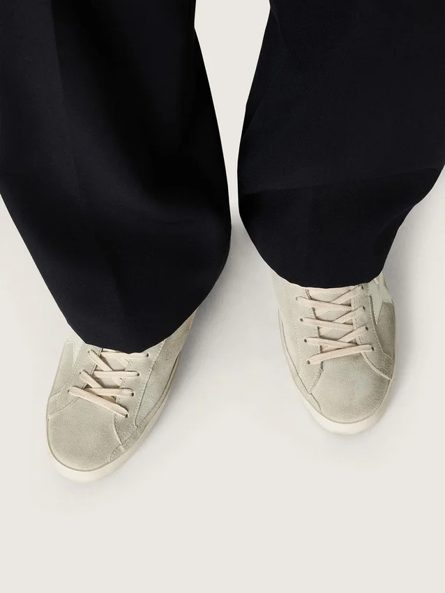 Super-Star pour homme en daim gris clair avec étoile en cuir blanc