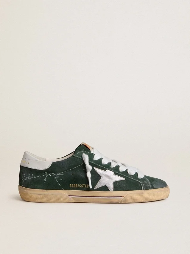 Super-Star pour homme en daim vert avec étoile en cuir métallisé argenté et languette de talon en cuir
