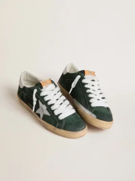 Super-Star pour homme en daim vert avec étoile en cuir métallisé argenté et languette de talon en cuir