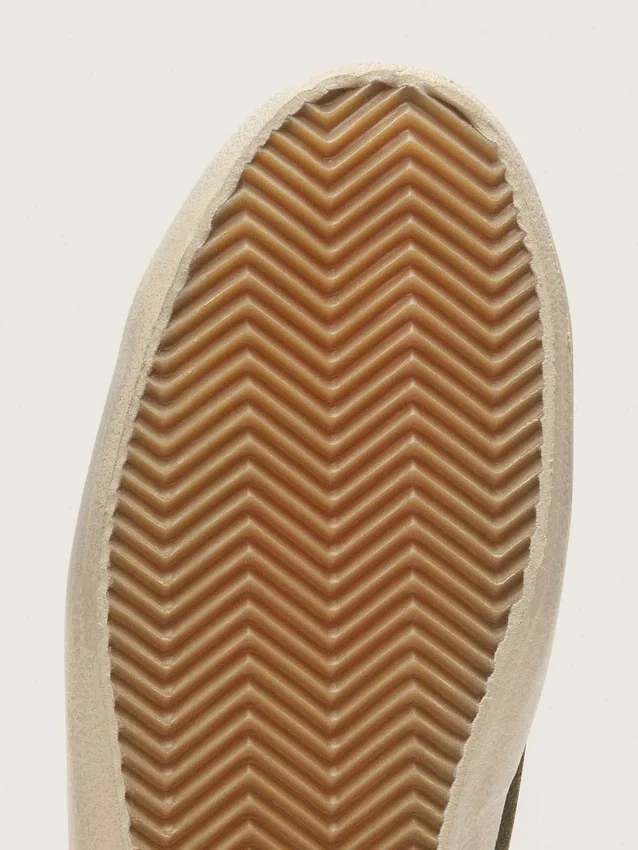 Super-Star pour homme en daim vert olive avec étoile en cuir blanc