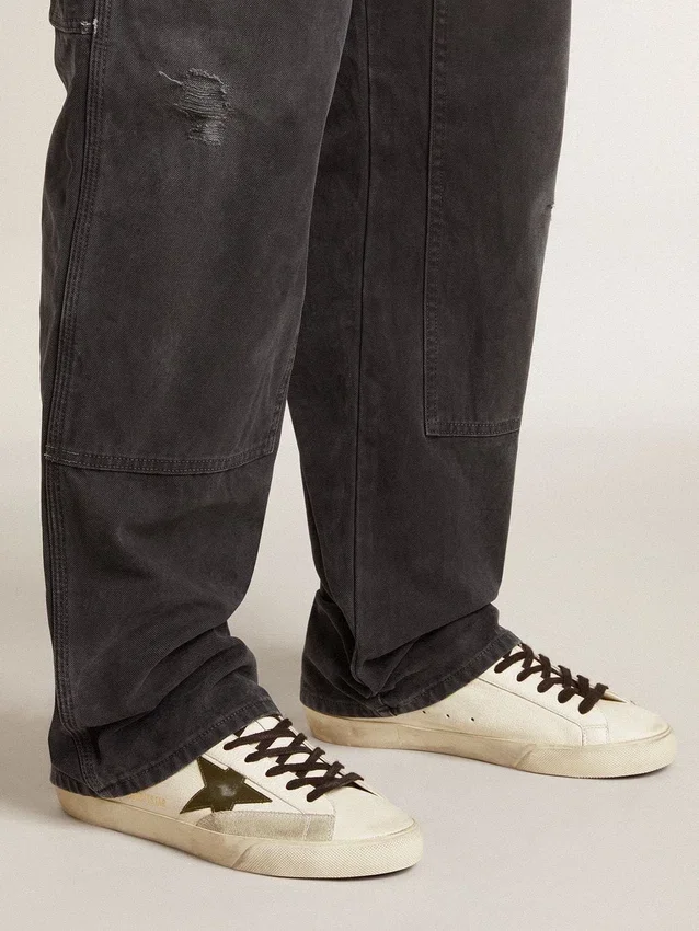 Super-Star pour homme en nappa avec étoile en cuir vert et languette de talon en cuir gris
