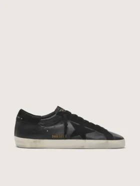 Super-Star pour homme en nappa noir avec étoile et languette de talon en daim noir