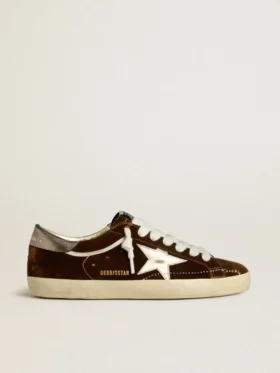 Super-Star pour homme en velours cognac avec étoile et languette au talon en cuir métallisé