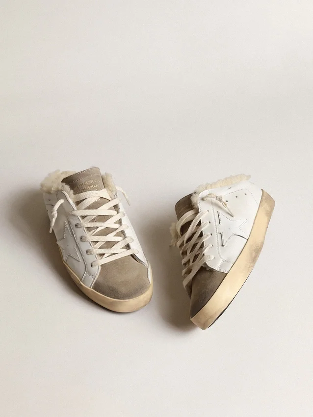 Super-Star Sabot avec étoile en cuir blanc et doublure en peau de mouton