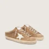 Super-Star Sabot pour femme en daim couleur tabac avec étoile en cuir blanc