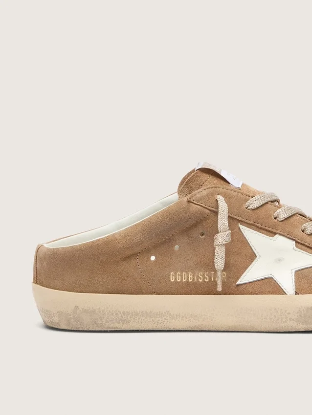 Super-Star Sabot pour femme en daim couleur tabac avec étoile en cuir blanc