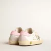 Super-Star Young avec étoile en cuir argenté et languette de talon rose