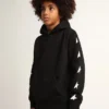 Sweat-shirt à capuche pour garçons, noir avec des étoiles blanches contrastantes