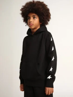 Sweat-shirt à capuche pour garçons, noir avec des étoiles blanches contrastantes