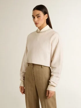 Sweat-shirt court en coton crème pour femme, orné de cristaux sur le devant